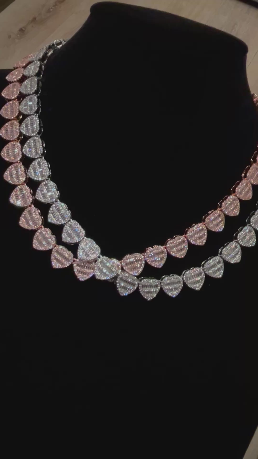 VVS DIAMOND HEART LINK CHAINS